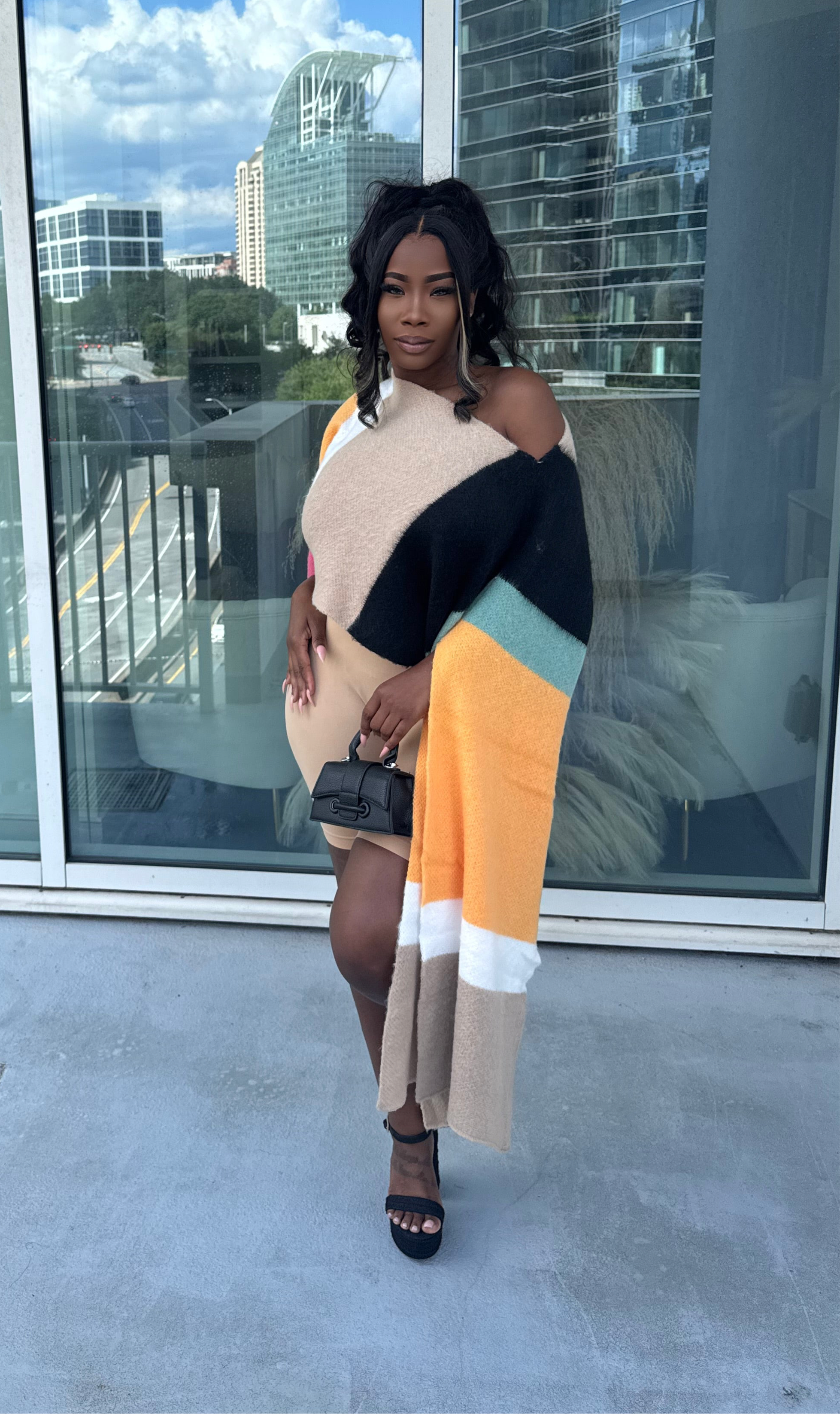 Myna Sweater Crop
