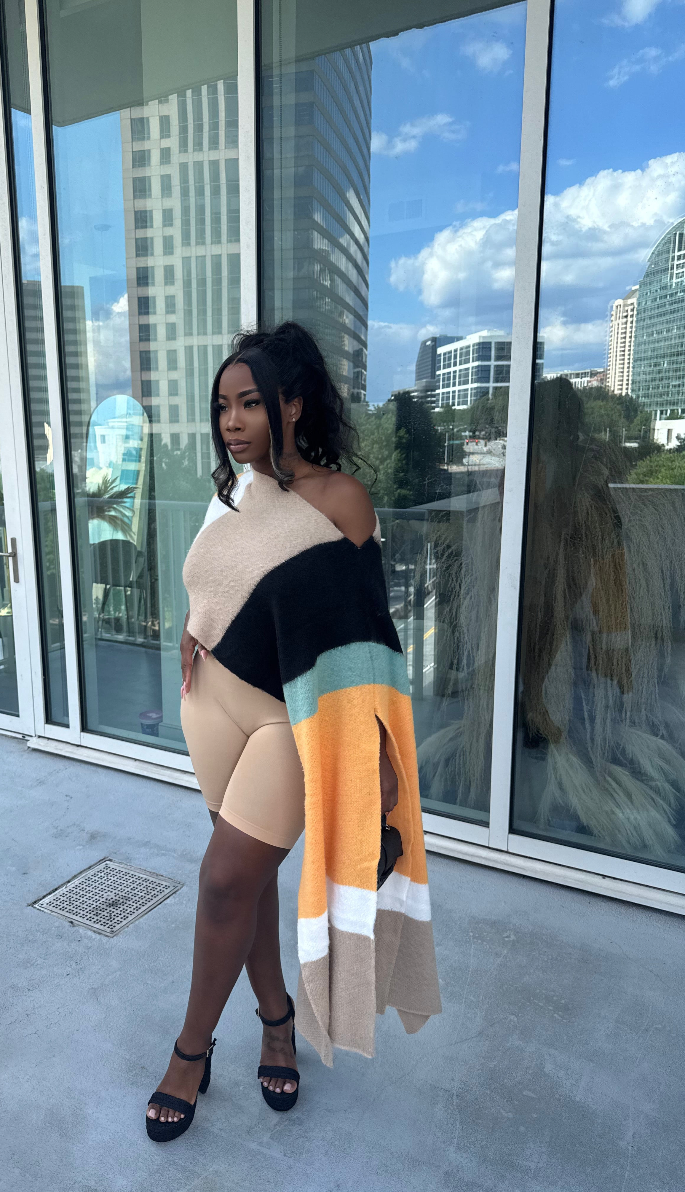 Myna Sweater Crop